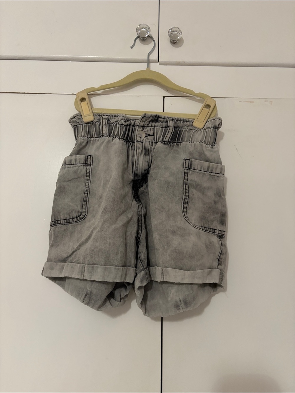 Hayden Girls Light Gray Washed Elastic-Waist Shorts